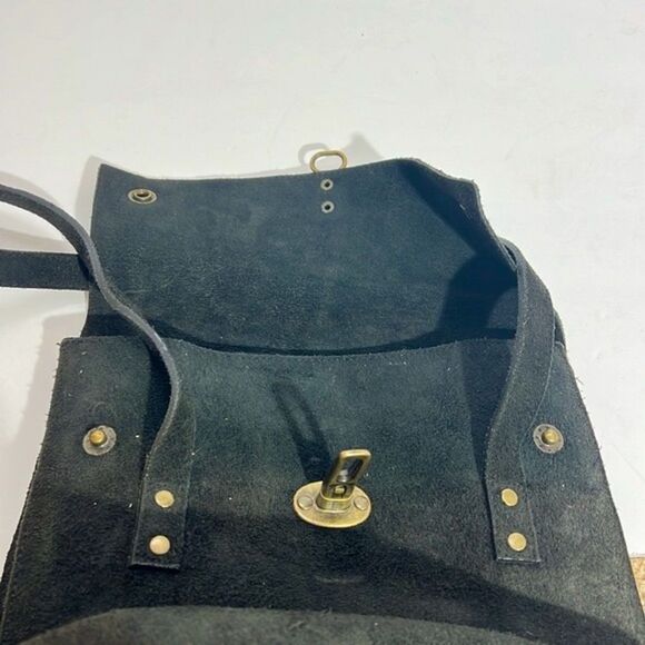 Franchi Black Suede Buckle Front Square Flap Double Handle Shoulder Bag - Picture 6 of 7